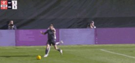 【西甲】卡马温加手球送点，巴列卡诺1-1十人皇马