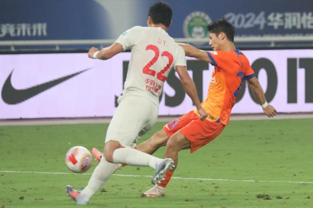 pp电子模拟器-【中超】王大雷神扑陈蒲一条龙 泰山3比0双杀蓉城