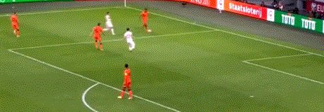 1631047855928011260.gif 【世预赛】孟菲斯戴帽+助攻+造红牌 荷兰6比1土耳其